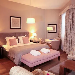 4* Hotel Tigerlily