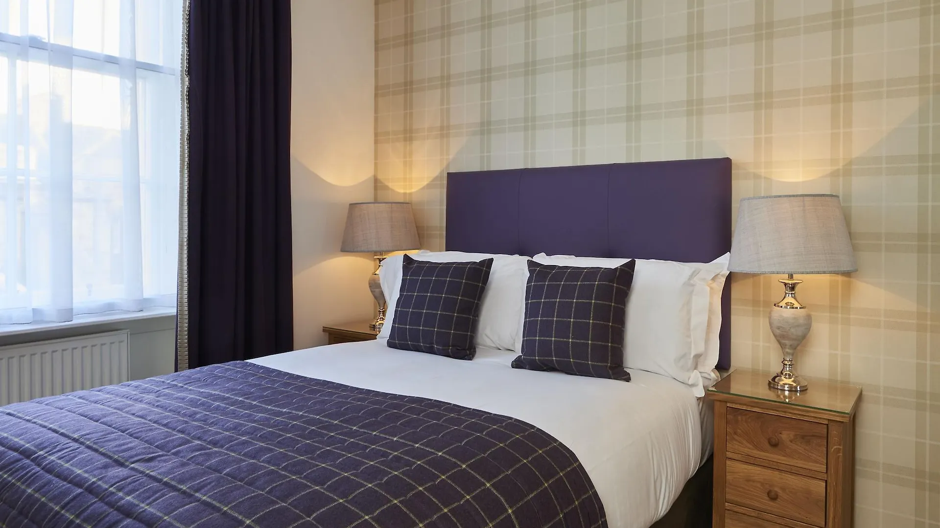 Braid Apartments By Mansley EDI 4*,